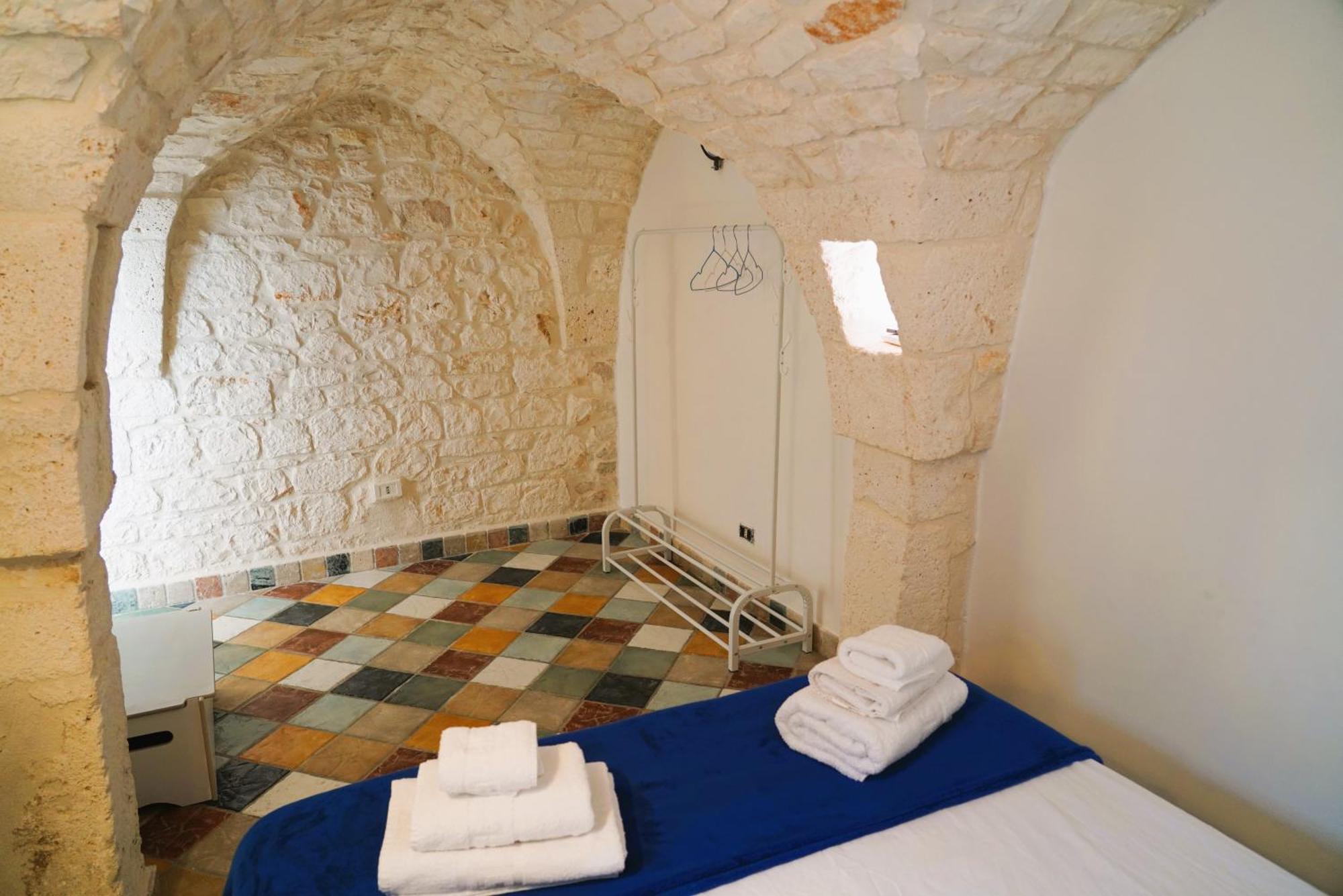 Domus Magistri - A Pochi Passi Dal Centro Storico Villa Ostuni Exterior photo